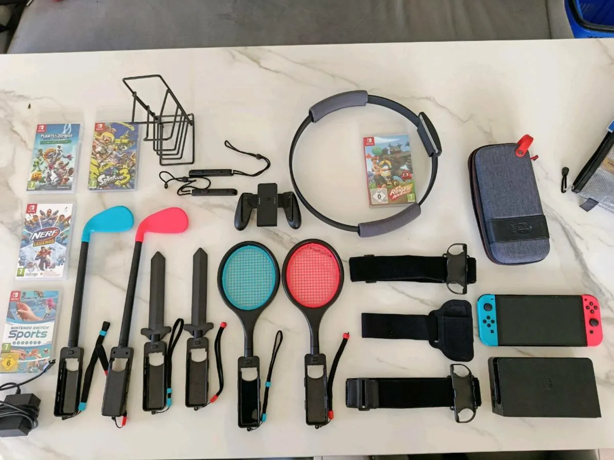 Nintendo switch OLED Big bundle - Image 1