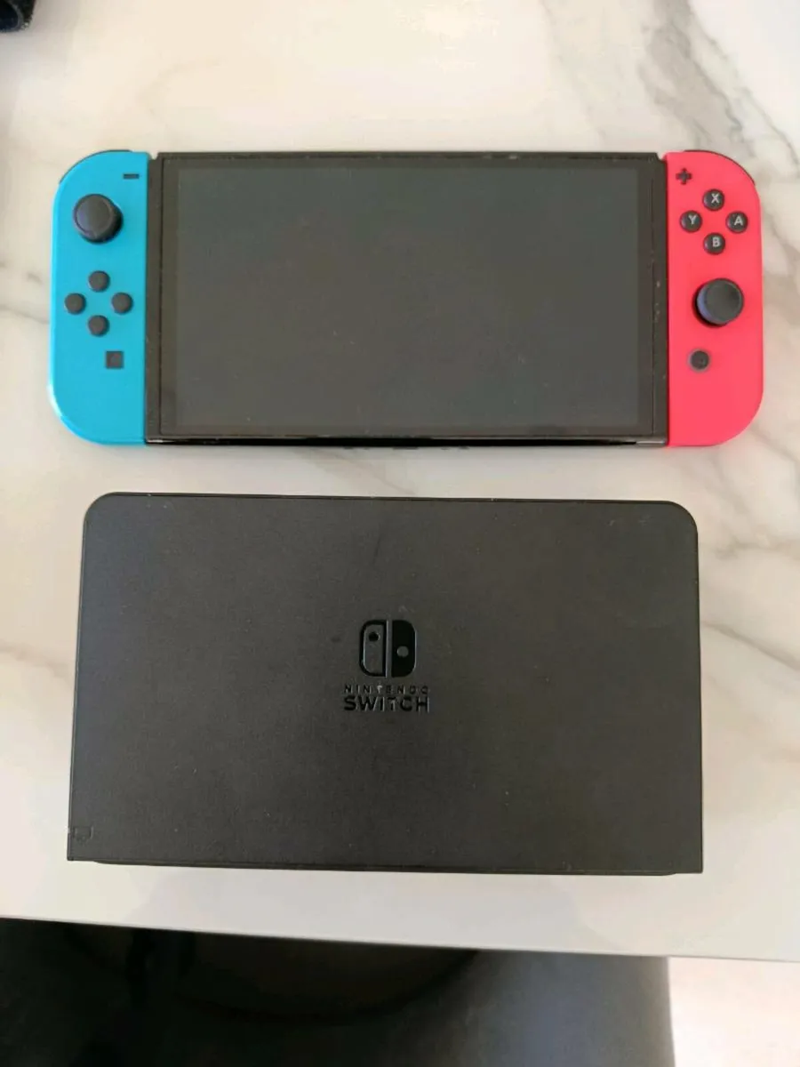 Nintendo switch OLED Big bundle - Image 2