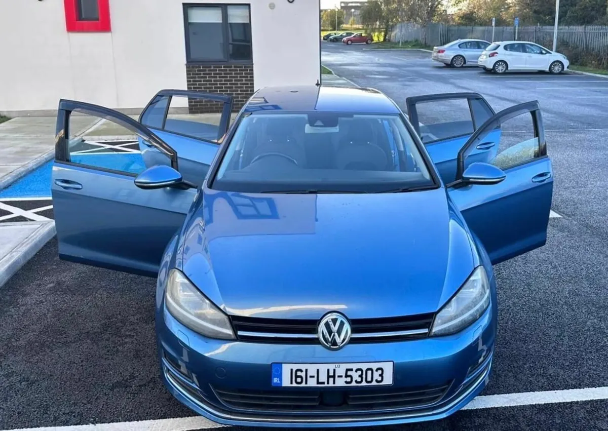 VW Golf Auto 1.4 TSI HIGHLINE Trim - Image 3