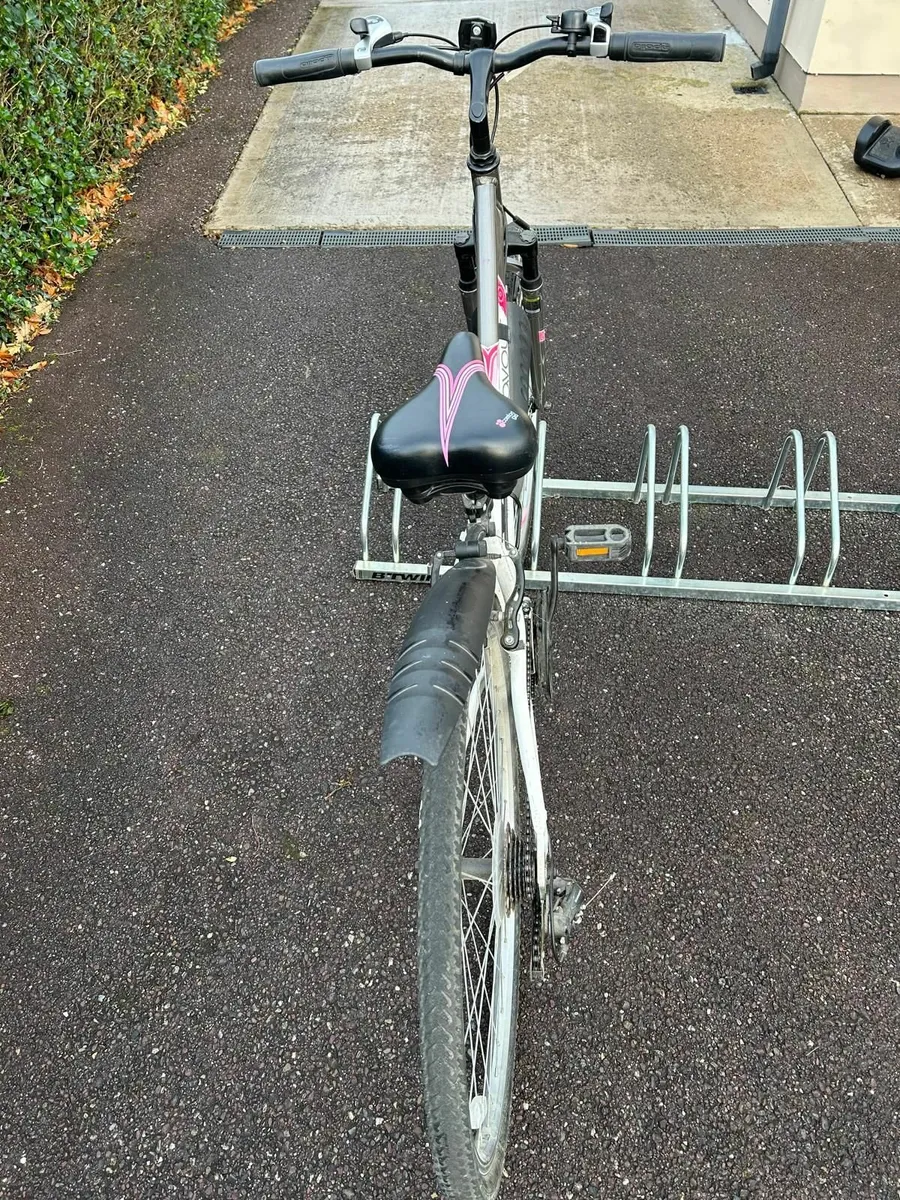 Apollo ladies endeavour bike - Image 3