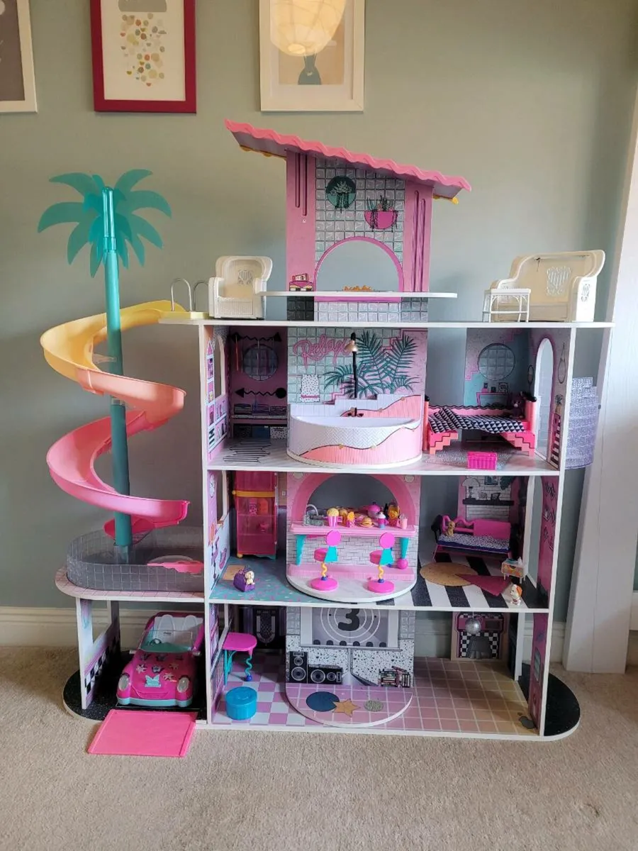 Lol surprise house and accessories - Image 2