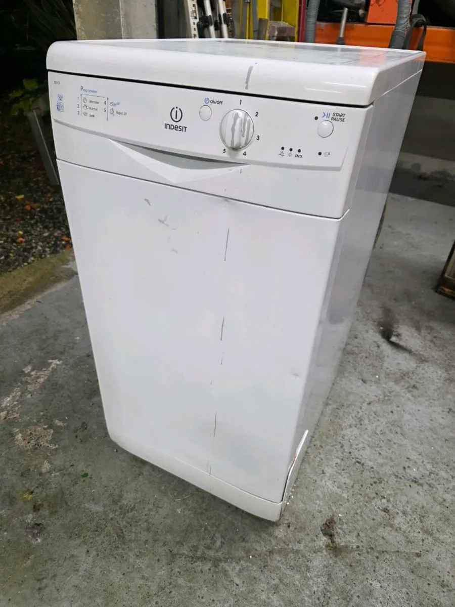 Dishwasher - Image 1