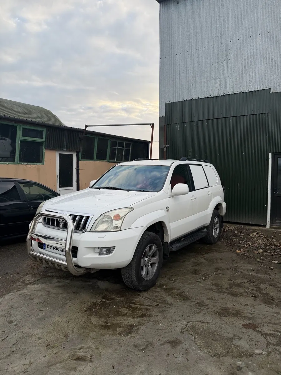 Toyota landcruiser - Image 1