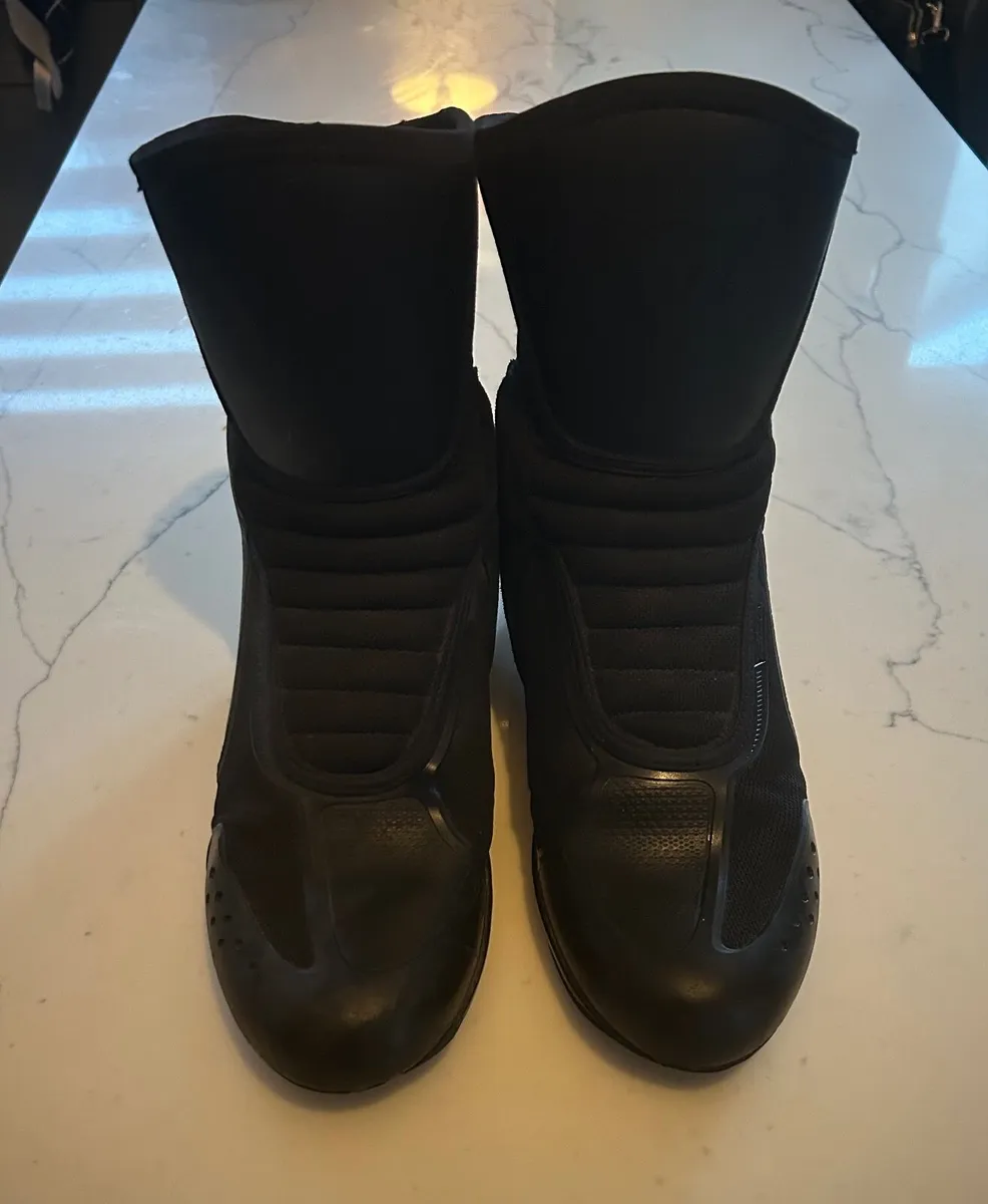 Motorbike clothing - Image 3