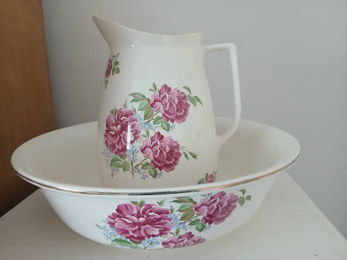 Antique Washbasin Bowl & Pitcher Jug - Image 1