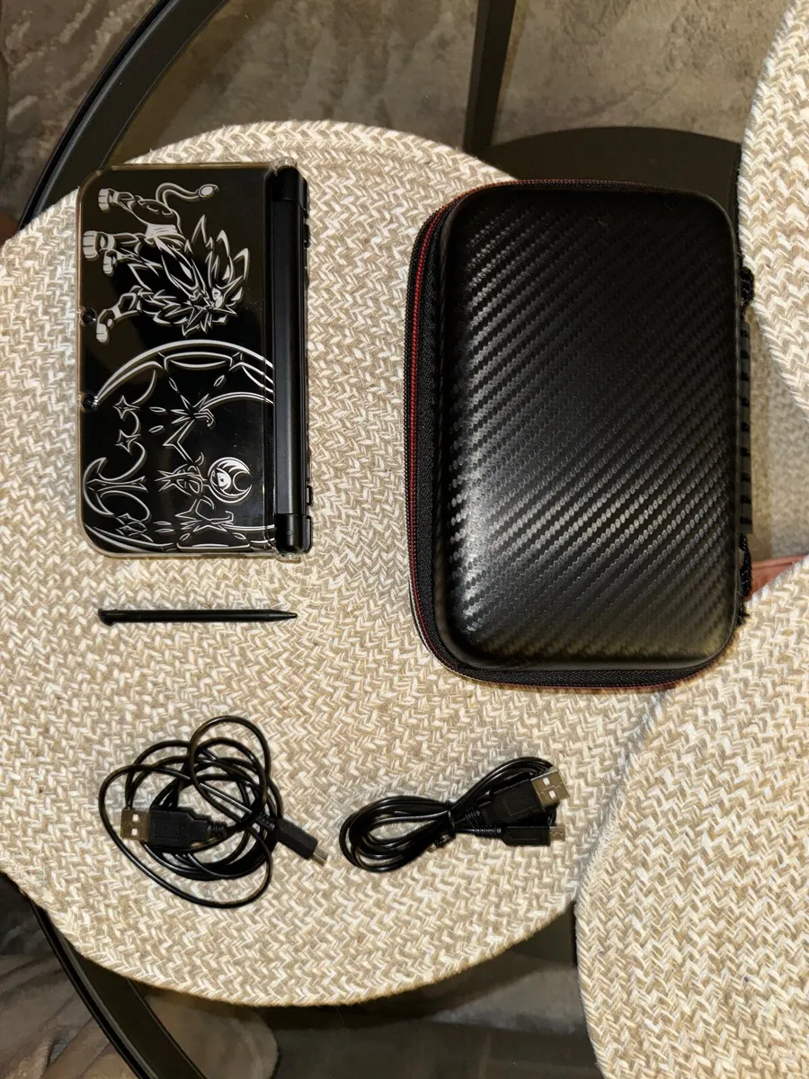 Nintendo 3ds XL (MODDED & FULLY LOADED) - Image 4