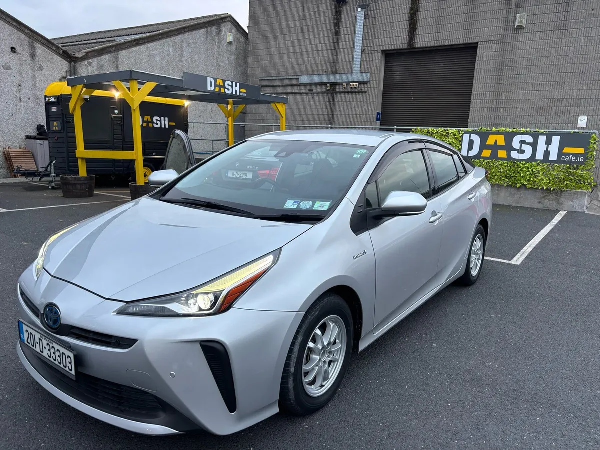 Toyota prius 2020, Only 28700 Km! - Image 1