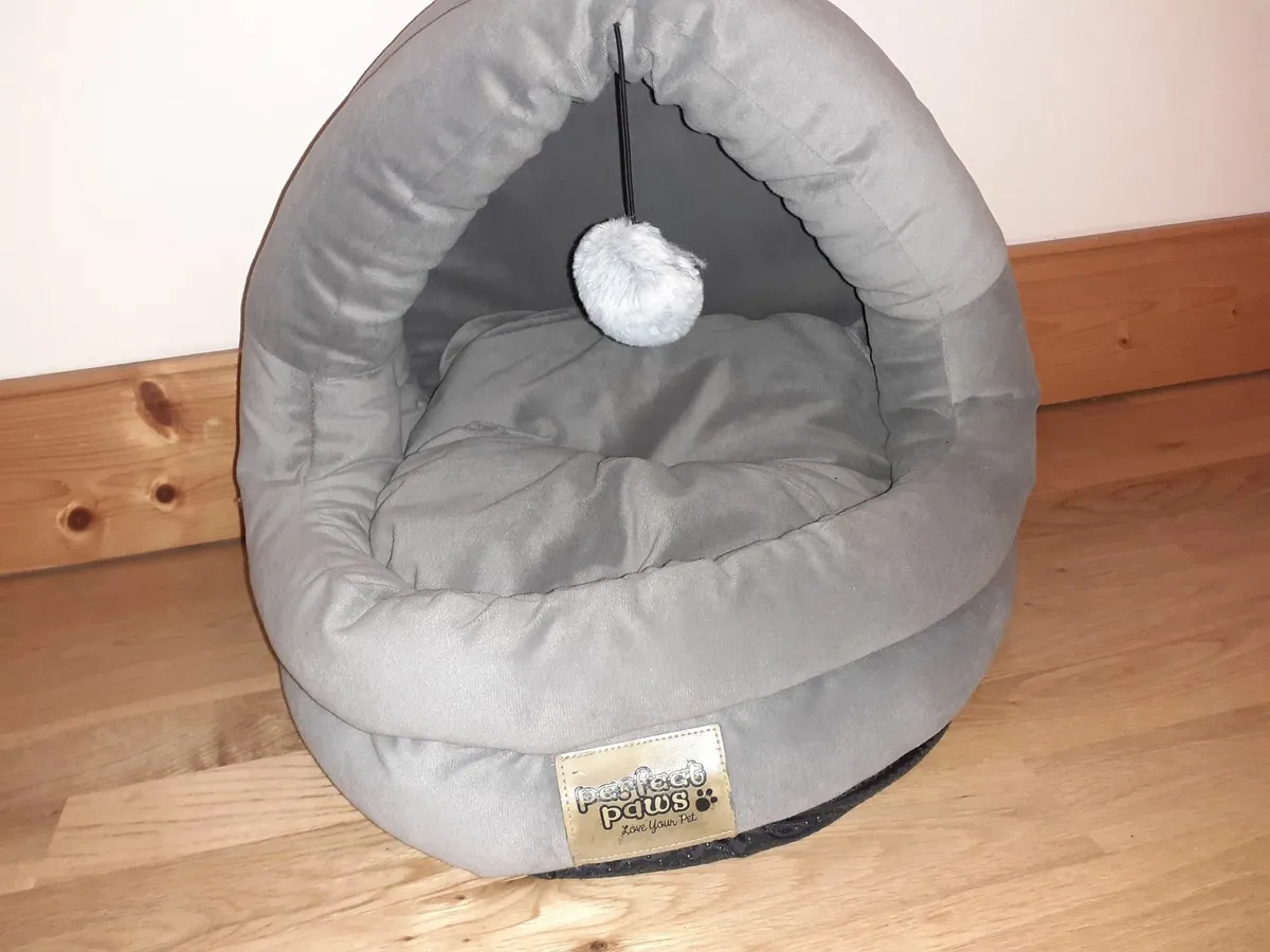 Cat bed machine washable killorglin - Image 1