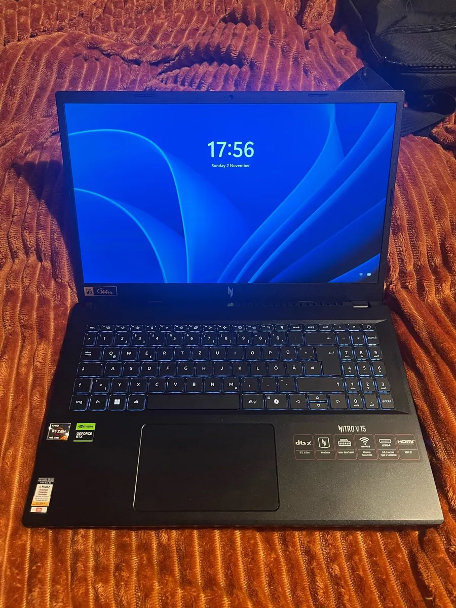 Acer nitro v15 - Image 3