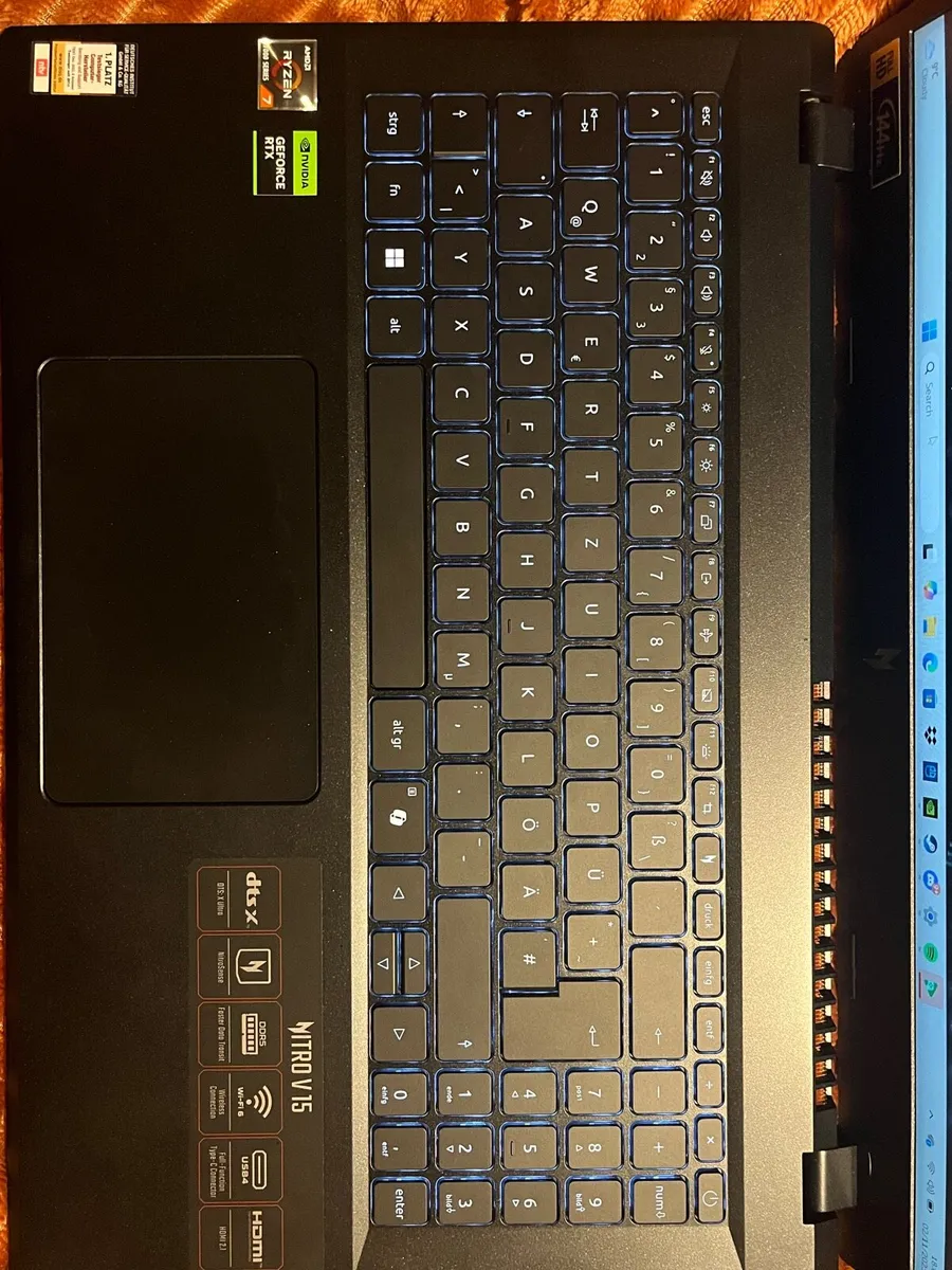 Acer nitro v15 - Image 4