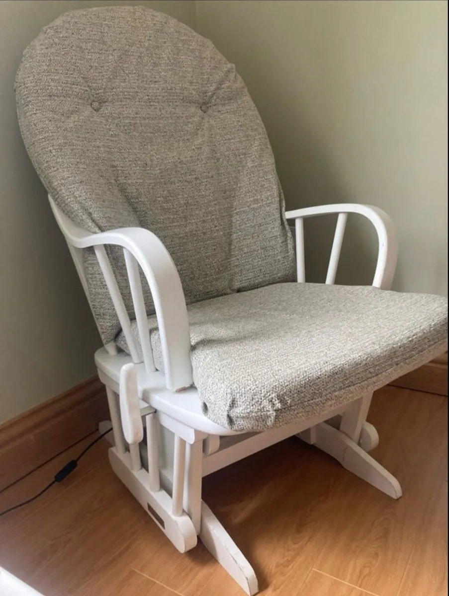 Rocking/Feeding chair - Image 2