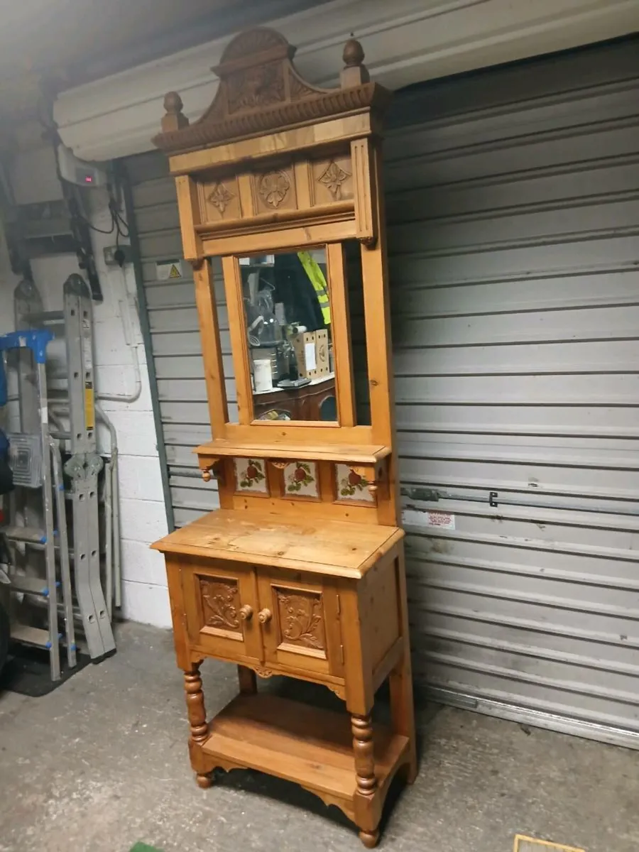 Mirrored hall unit - Image 1