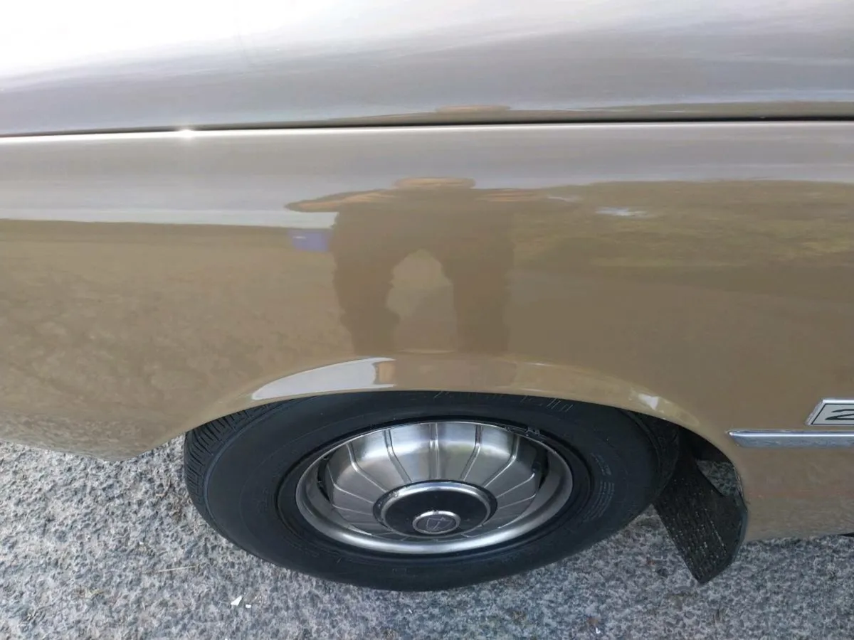 1972 rover p6 - Image 2