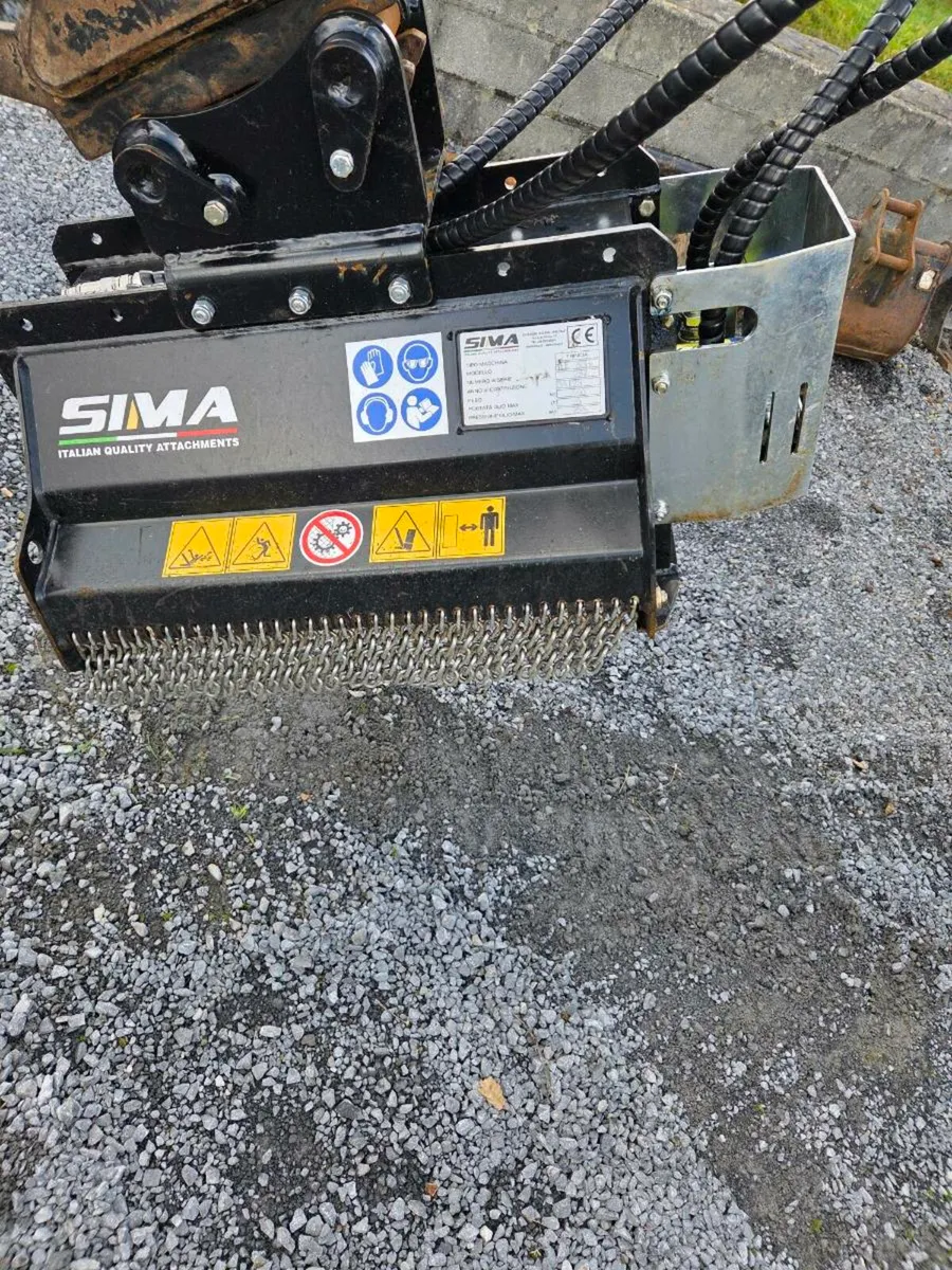 Mini digger attachments/ tool bundle - Image 2