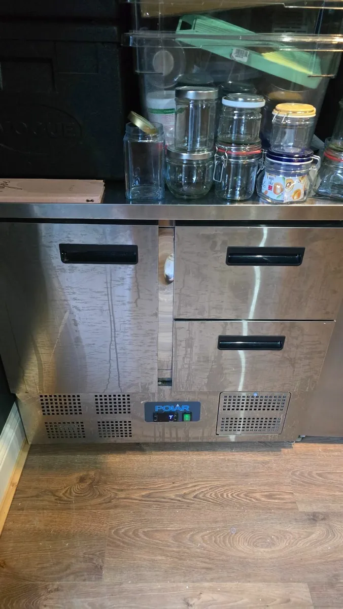 Polar counter fridge with drawers and door - Image 1