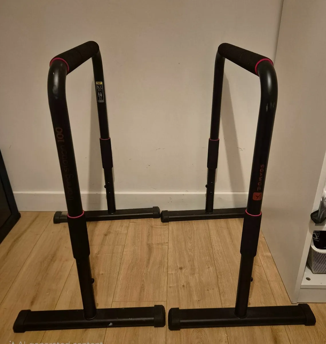 Parrallel bars / dip bars