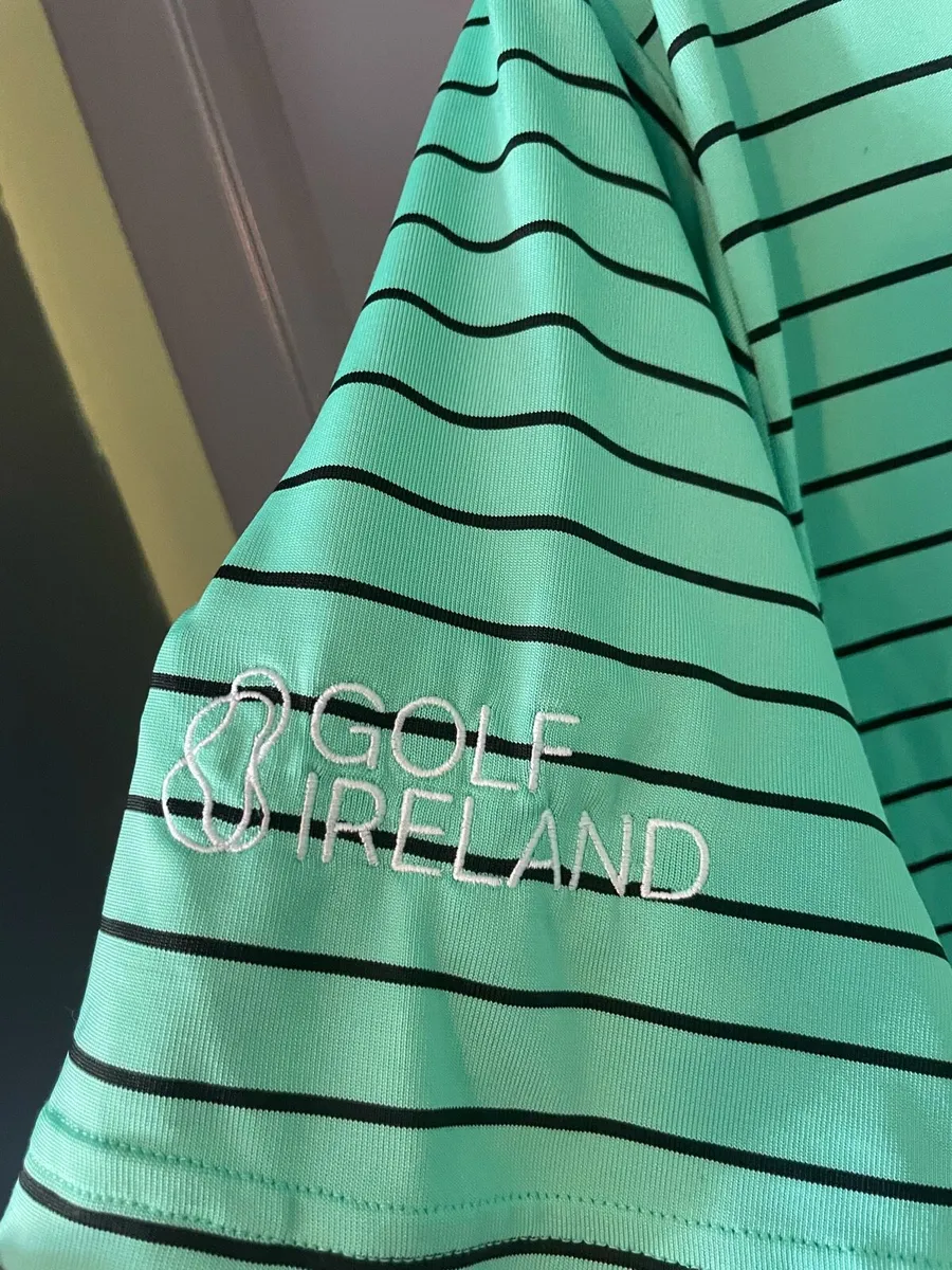 Under Armour Golf Shirt Large - Image 3