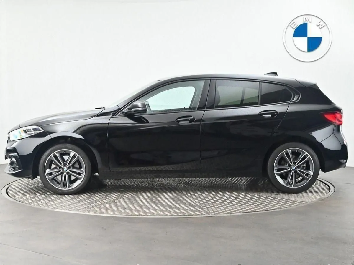 BMW 1 Series 118i Sport - Image 3