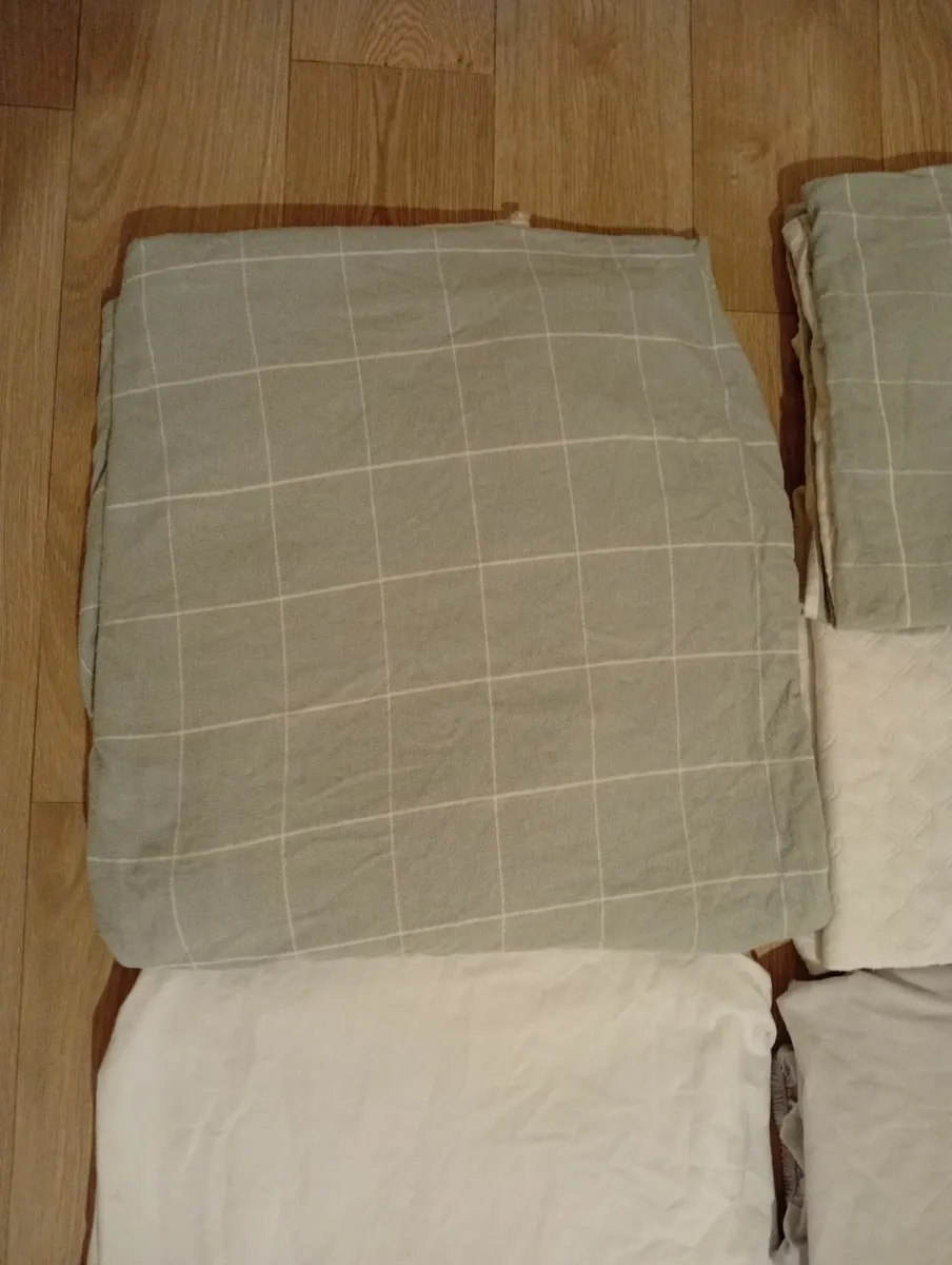 Bedclothes, good condition - Image 3