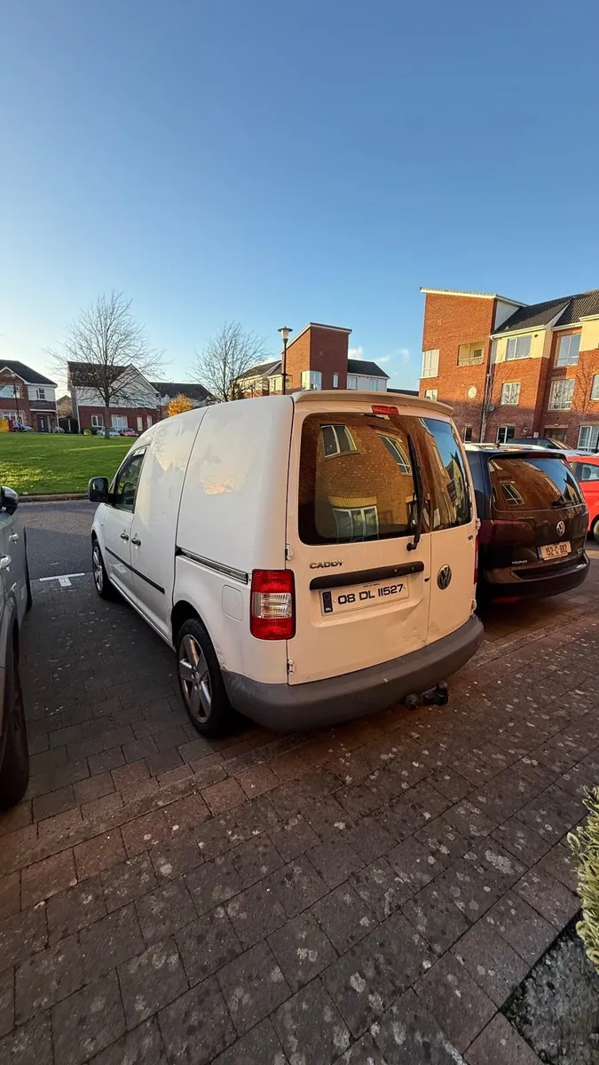 Volkswagen Caddy 2008 - Image 3