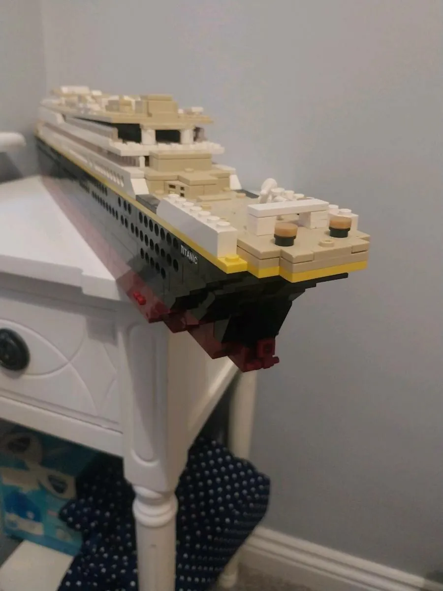 lego titanic - Image 3