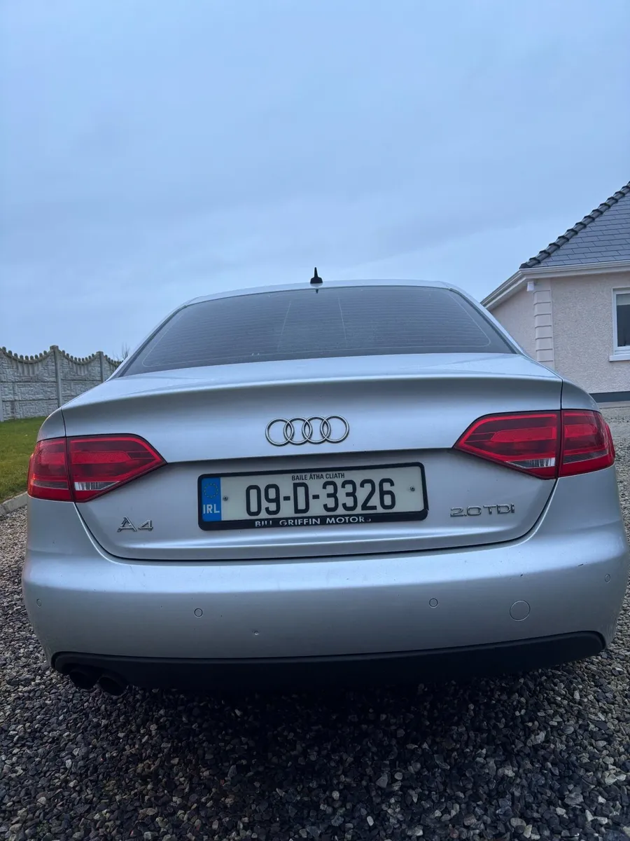 Audi A4 2009 - Image 4