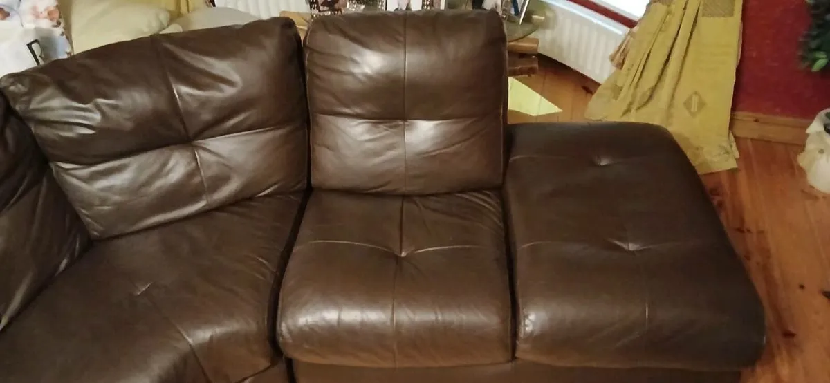 BROWN CORNER SOFA - Image 2