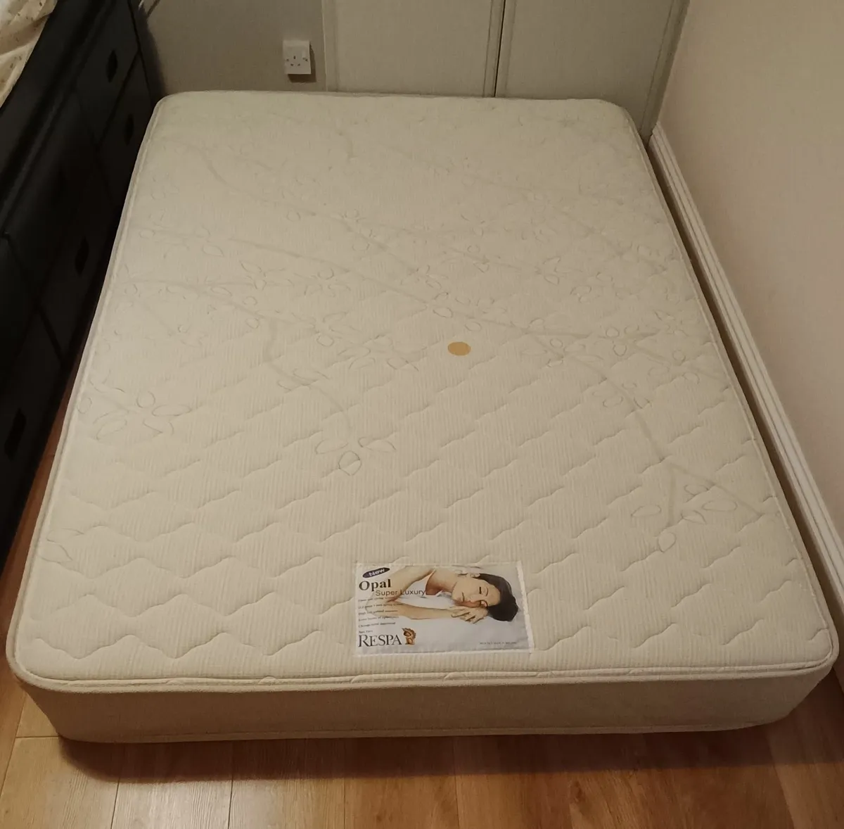 Double bed mattress & topper - Image 1