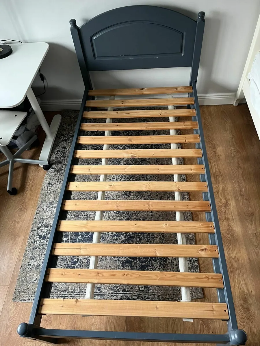 Single Bed - Solid wood Painted - Image 4