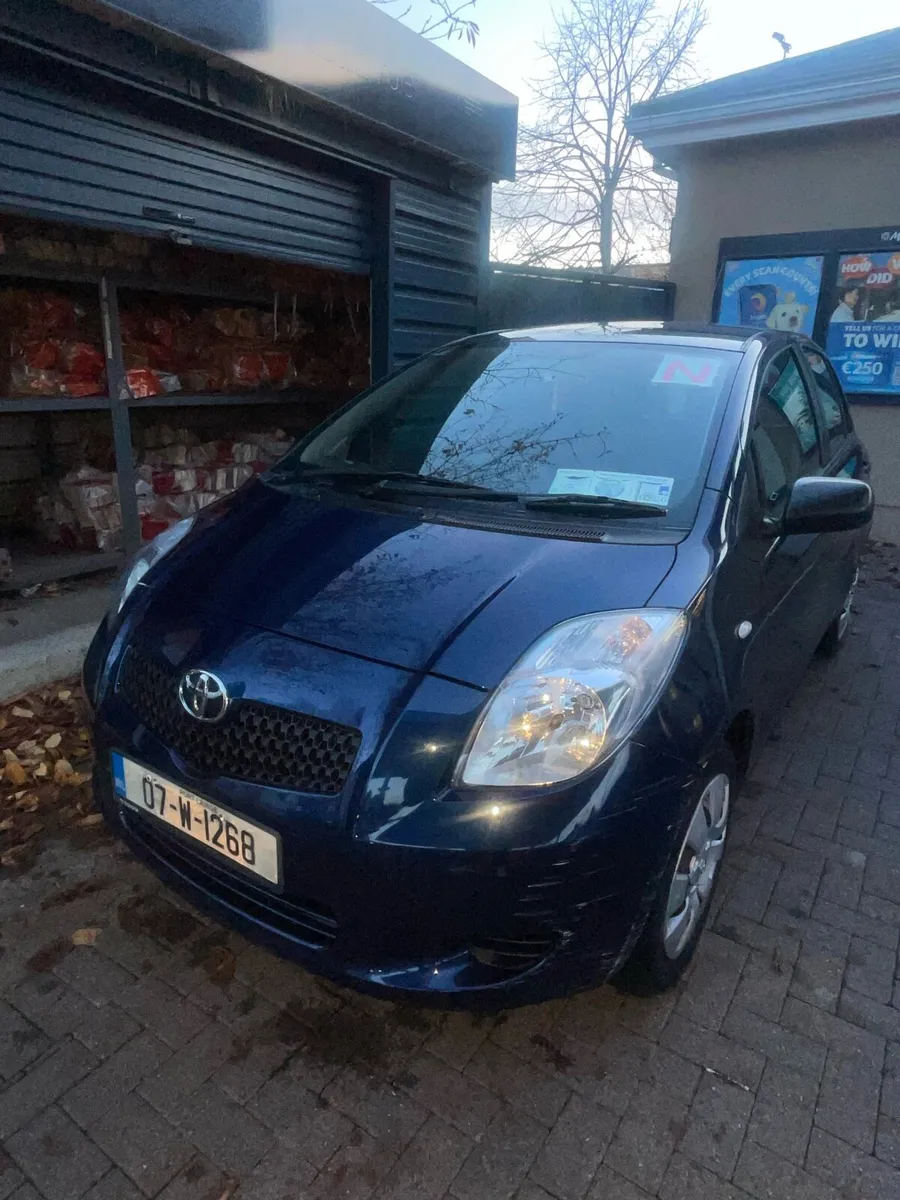 Toyota Yaris 07 - Image 2