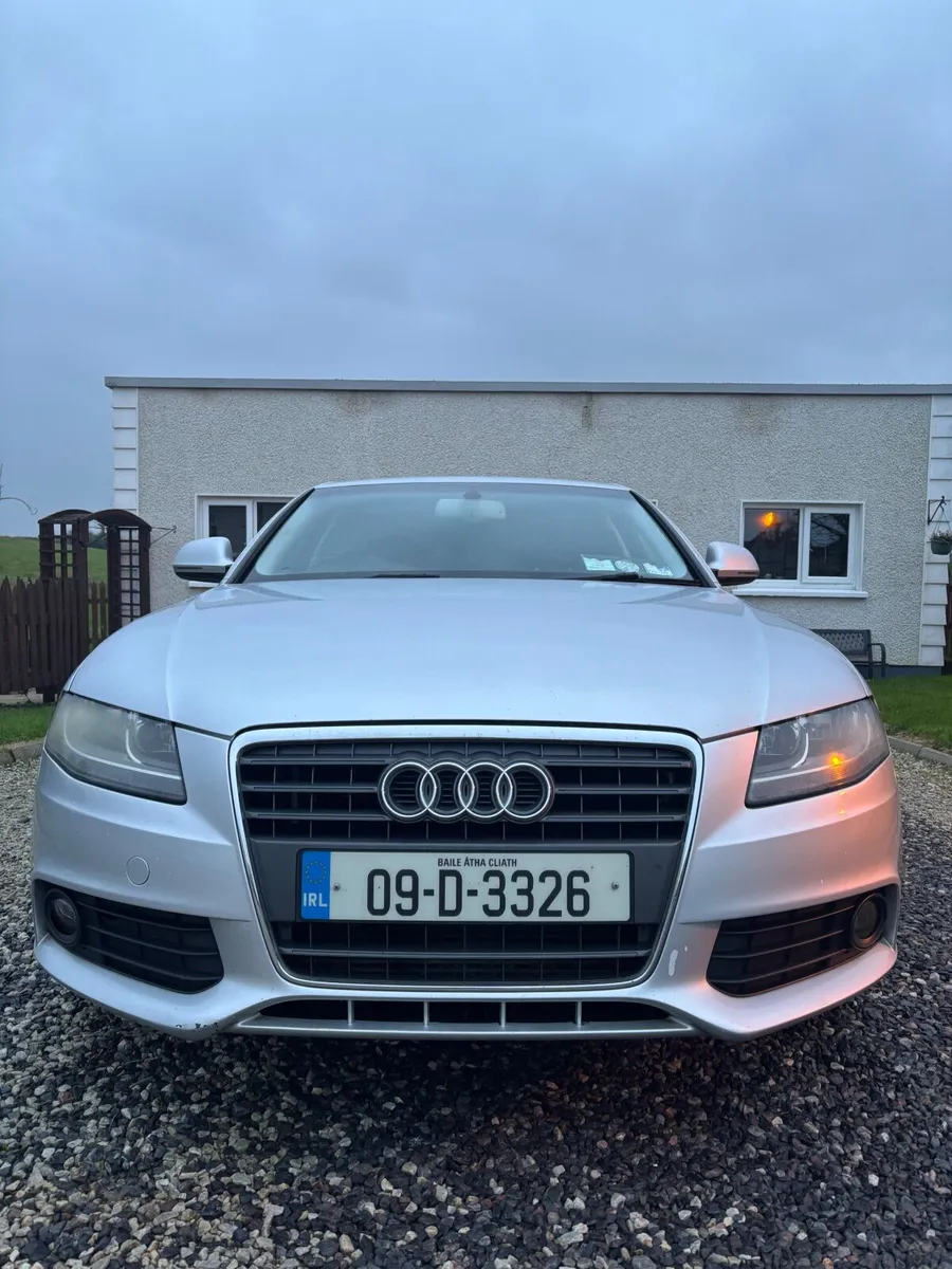 Audi A4 2009 - Image 1