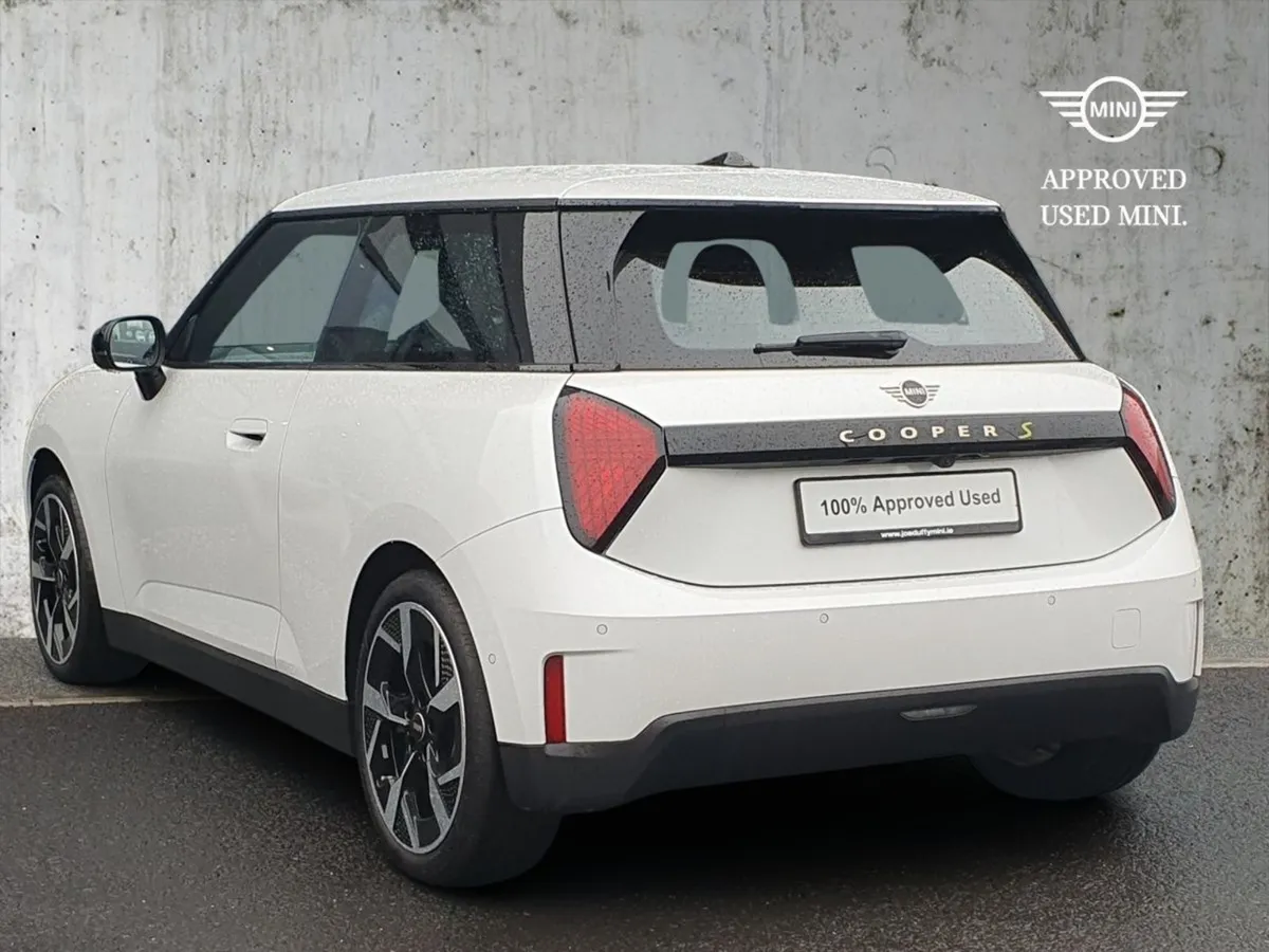 MINI HATCH Cooper SE - Image 3