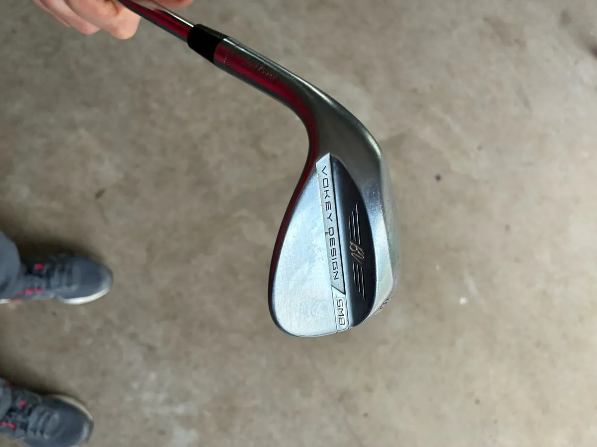 Titleist vokey SM8 60 degree wedge - Image 1