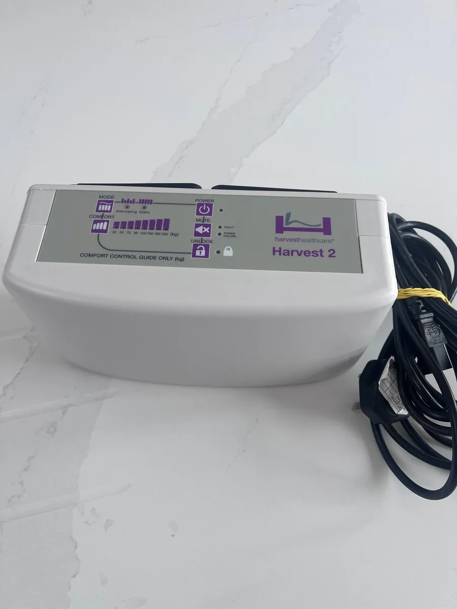 Air Mattress with Digital Pump - Image 2