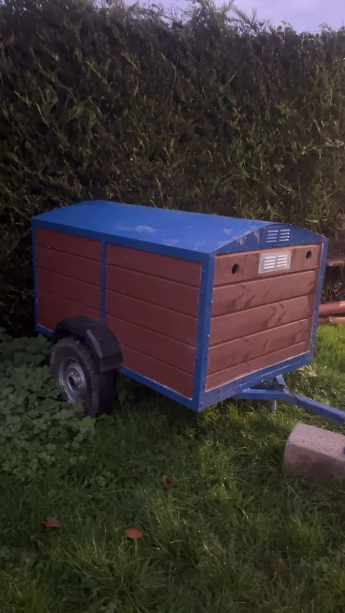 Dog trailer - Image 2