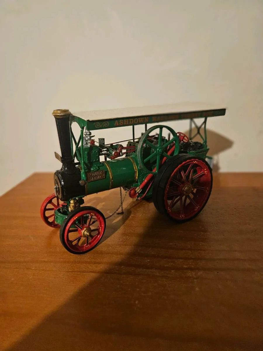 Corgi Steam Traction Engine - Image 1