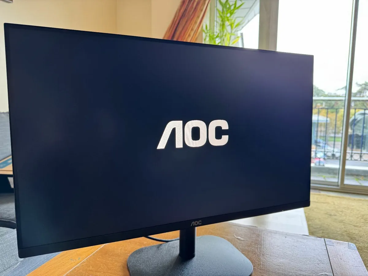 Monitor AOC 27 inch IPS 75Hz - Image 1