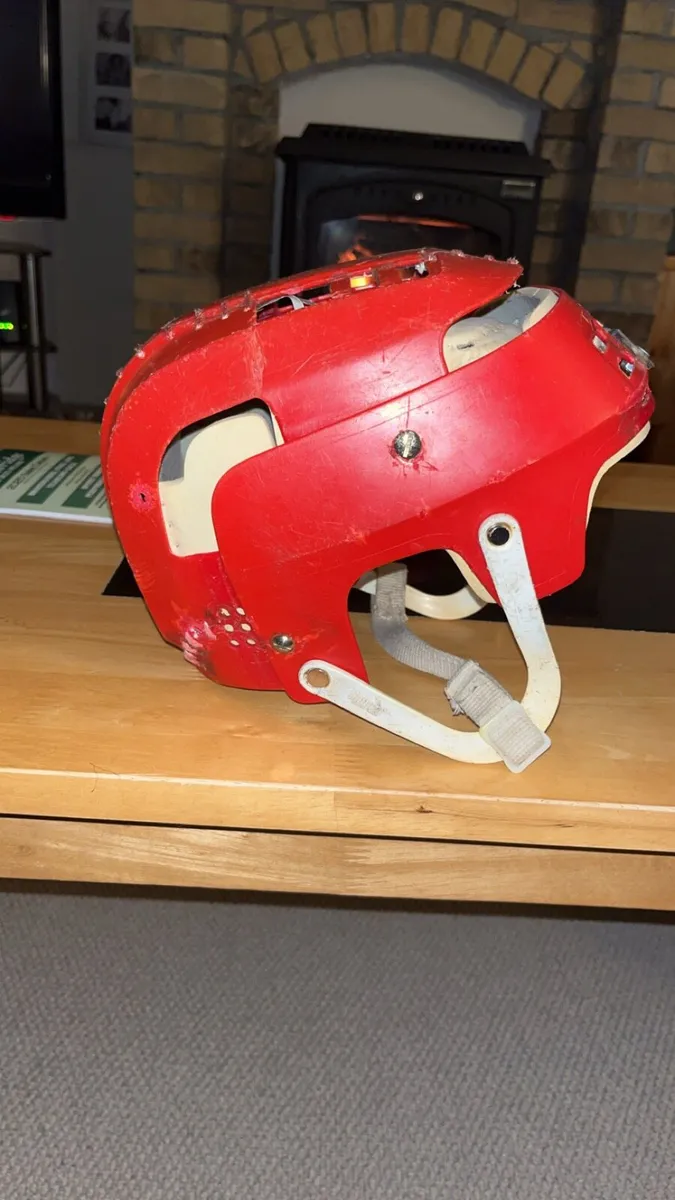 Red oldstyle - Image 2