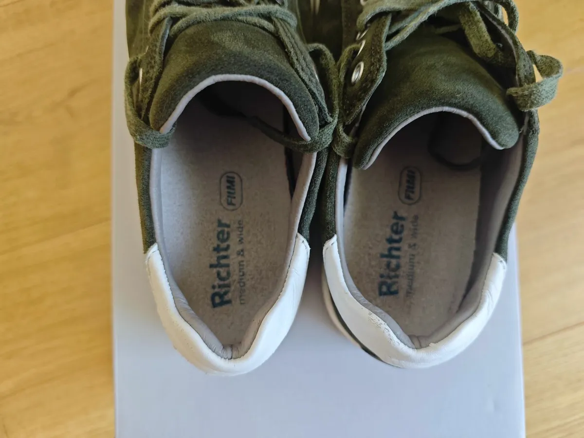 Richter Special Sneaker Green White Trainers - Image 4