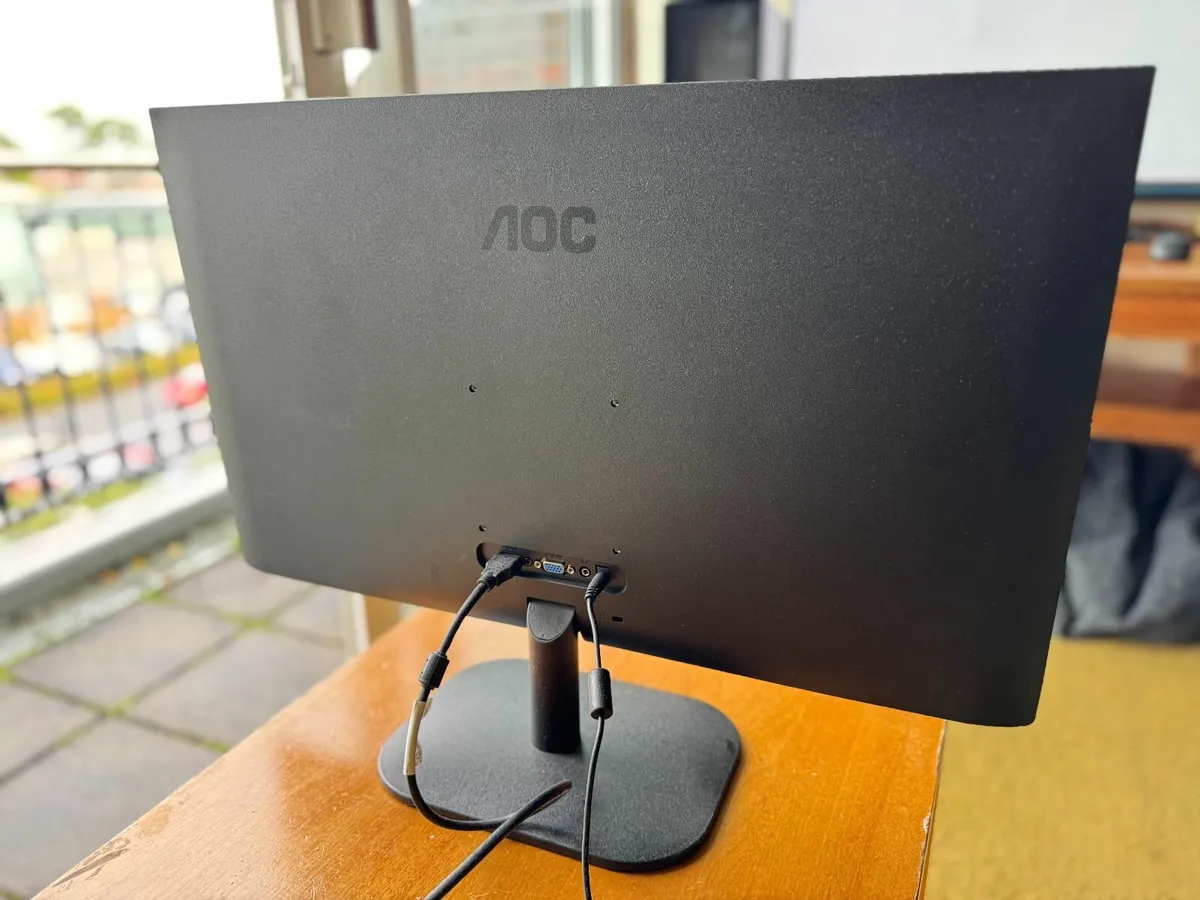 Monitor AOC 27 inch IPS 75Hz - Image 3