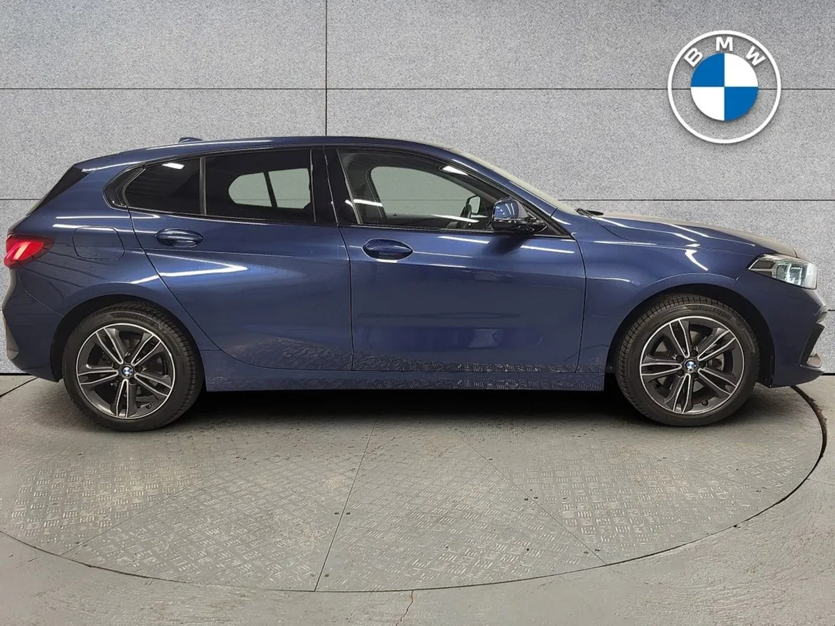 BMW 1 Series 118i Sport - Image 4