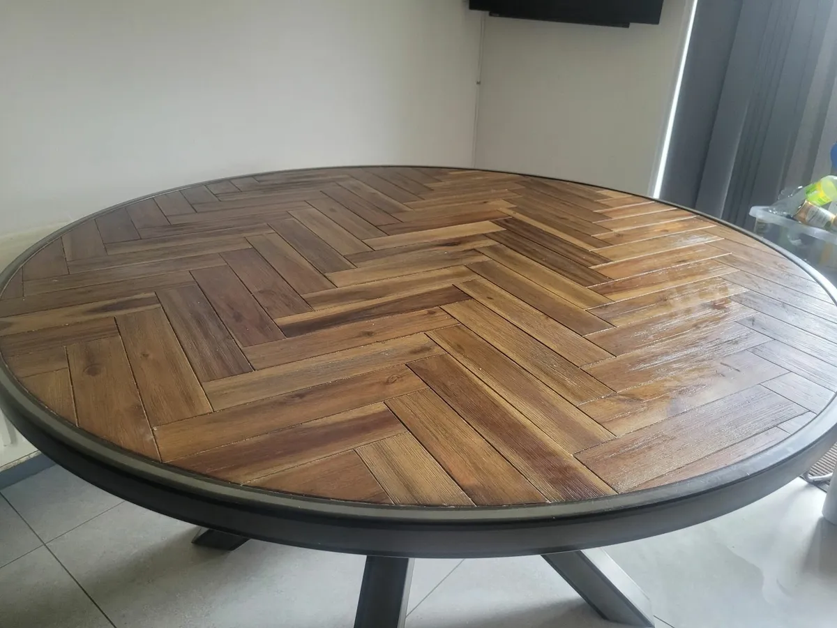 Kitchen Table - Image 3