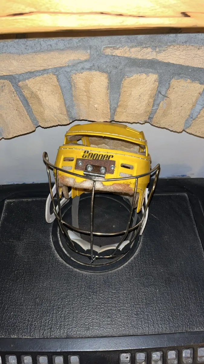 Yellow cooper - Image 1