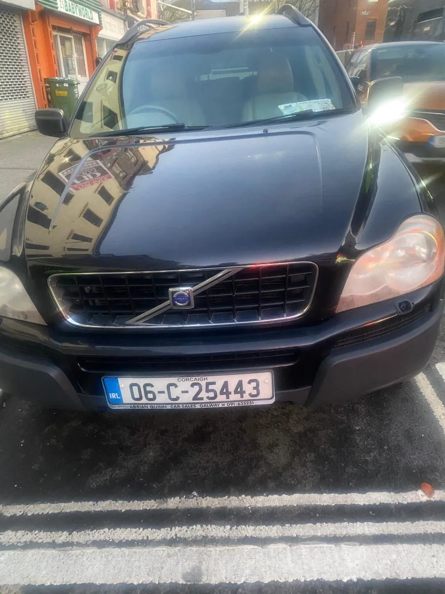 Volvo XC90 - Image 3