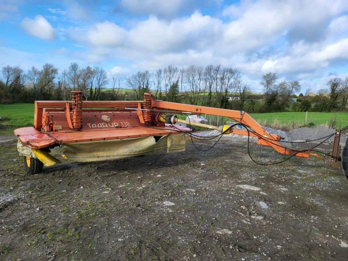 Taarup 338 mower - Image 1