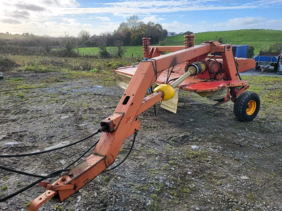 Taarup 338 mower - Image 2