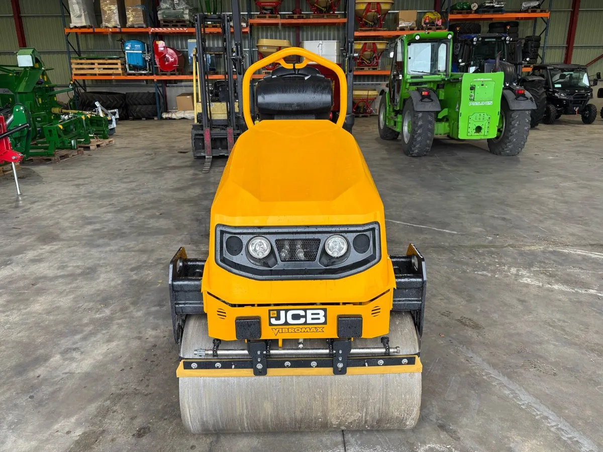 JCB - Image 2