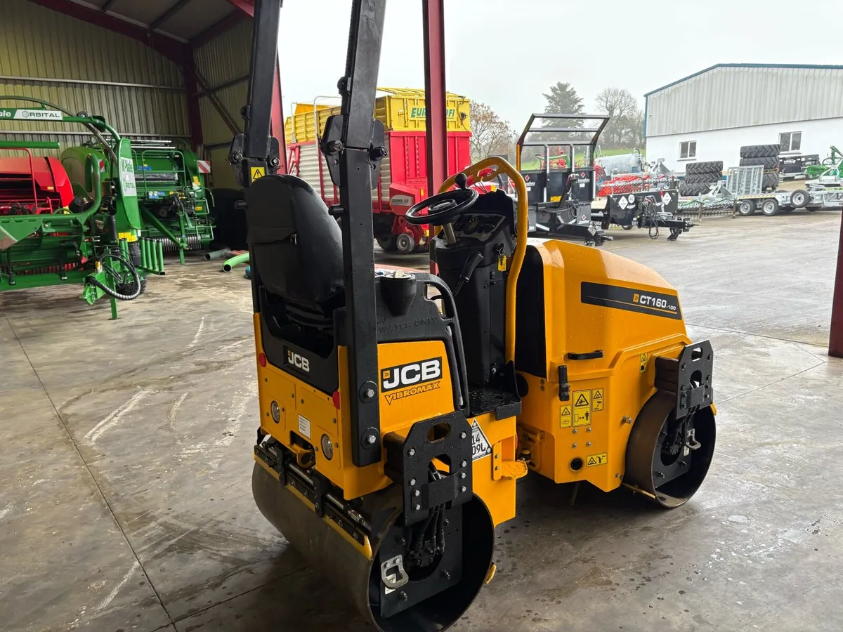 JCB - Image 4