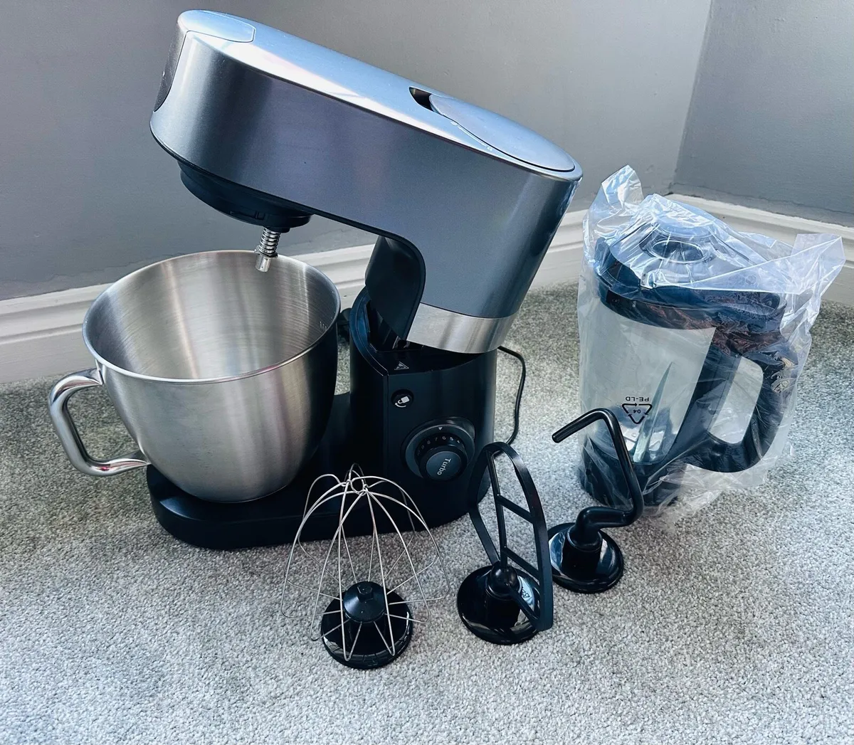 Stand mixer with blender - Image 2