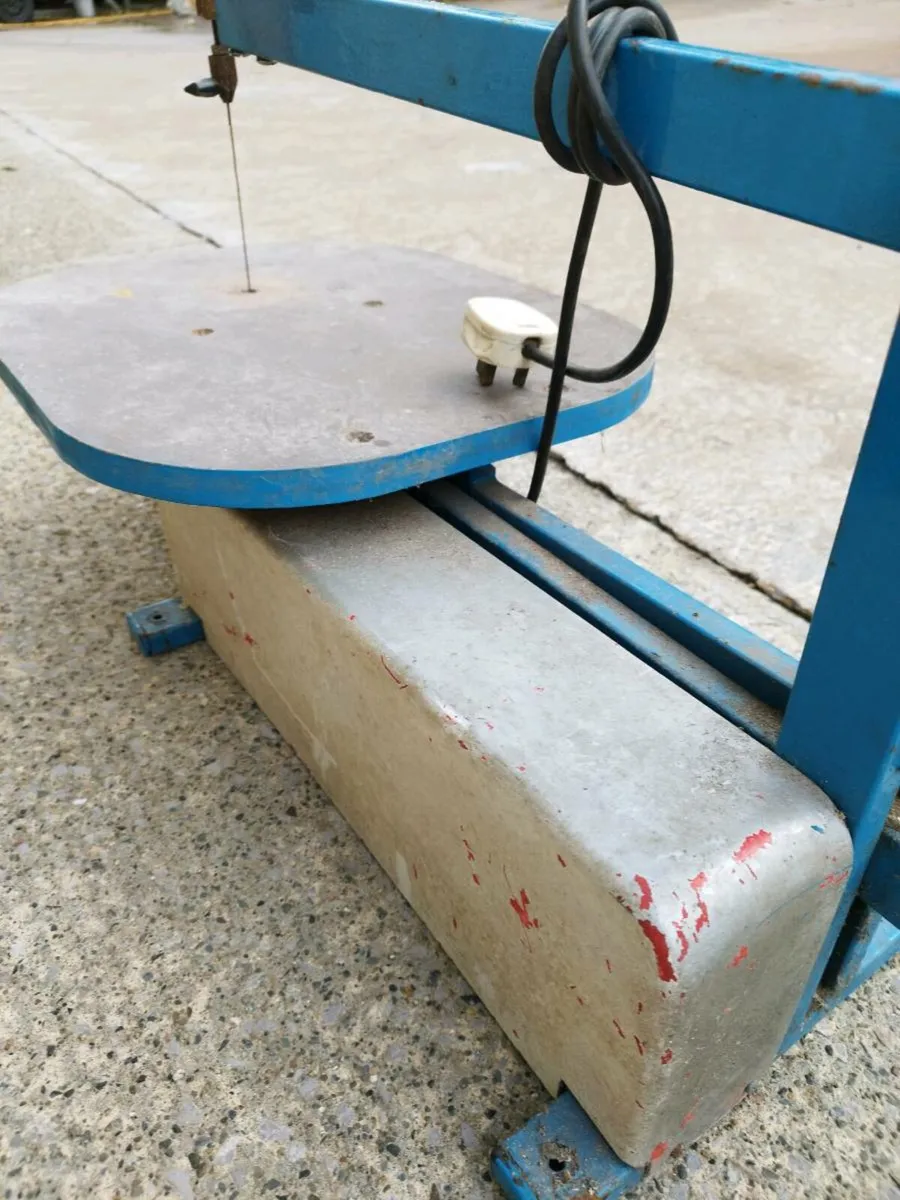 Electric Scrollsaw - Image 3